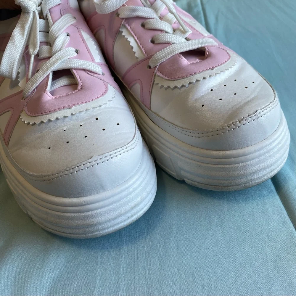Koi Footwear Kawaii Platform Trainers sneakers pink and white - Picture 5 of 9